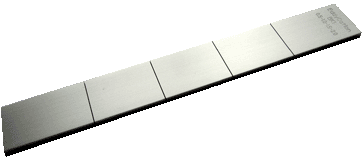 Schlitze in Aluminium